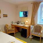 Hotel Logis L Gutshof *