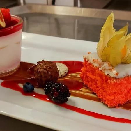 Logis L Gutshof מלון *