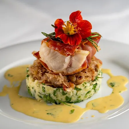 Logis L Gutshof מלון בישופסוורדה