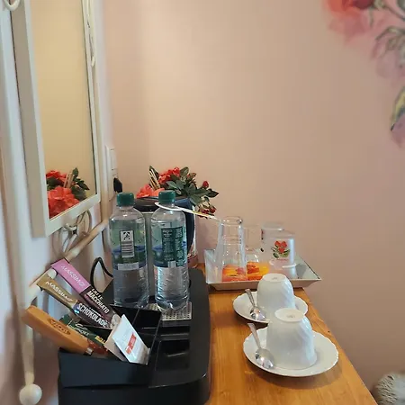 Logis L Gutshof מלון *