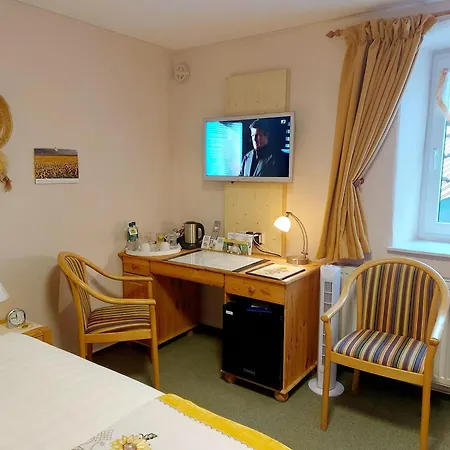 Hotel Logis L Gutshof *