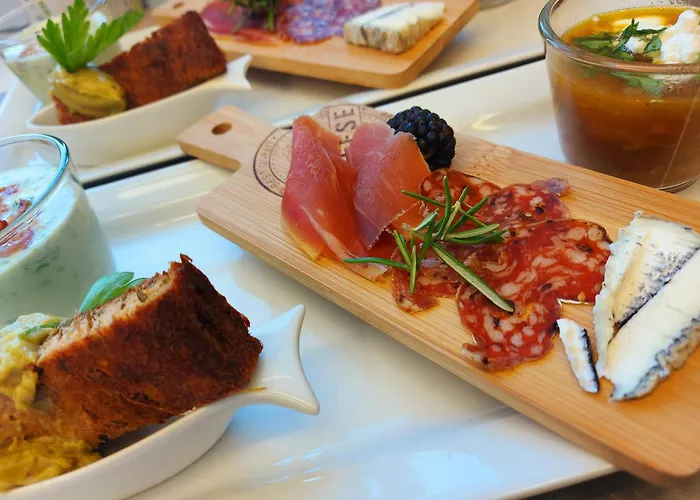 Logis L Gutshof فندق بيشوفسفيردا