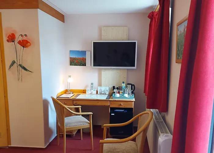 Logis L Gutshof بيشوفسفيردا