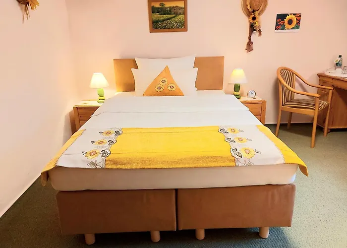 فندق Logis L Gutshof بيشوفسفيردا