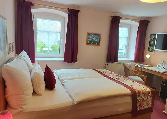 Logis L Gutshof بيشوفسفيردا